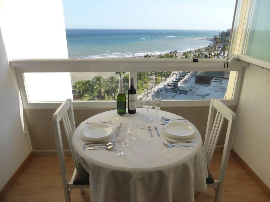Estudio Nefeli Primera Linea Playa Amazing Views Benalmádena Exterior foto